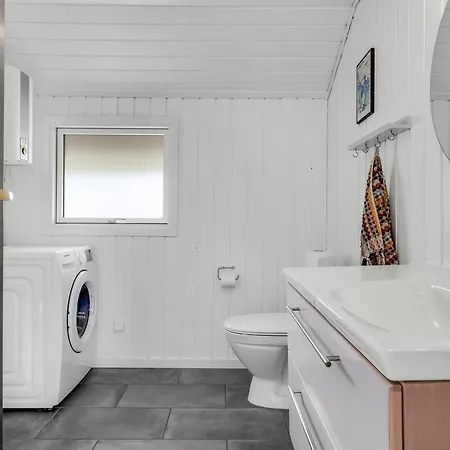 Feriehus Ilsi - 1-5km From The Sea By Interhome
